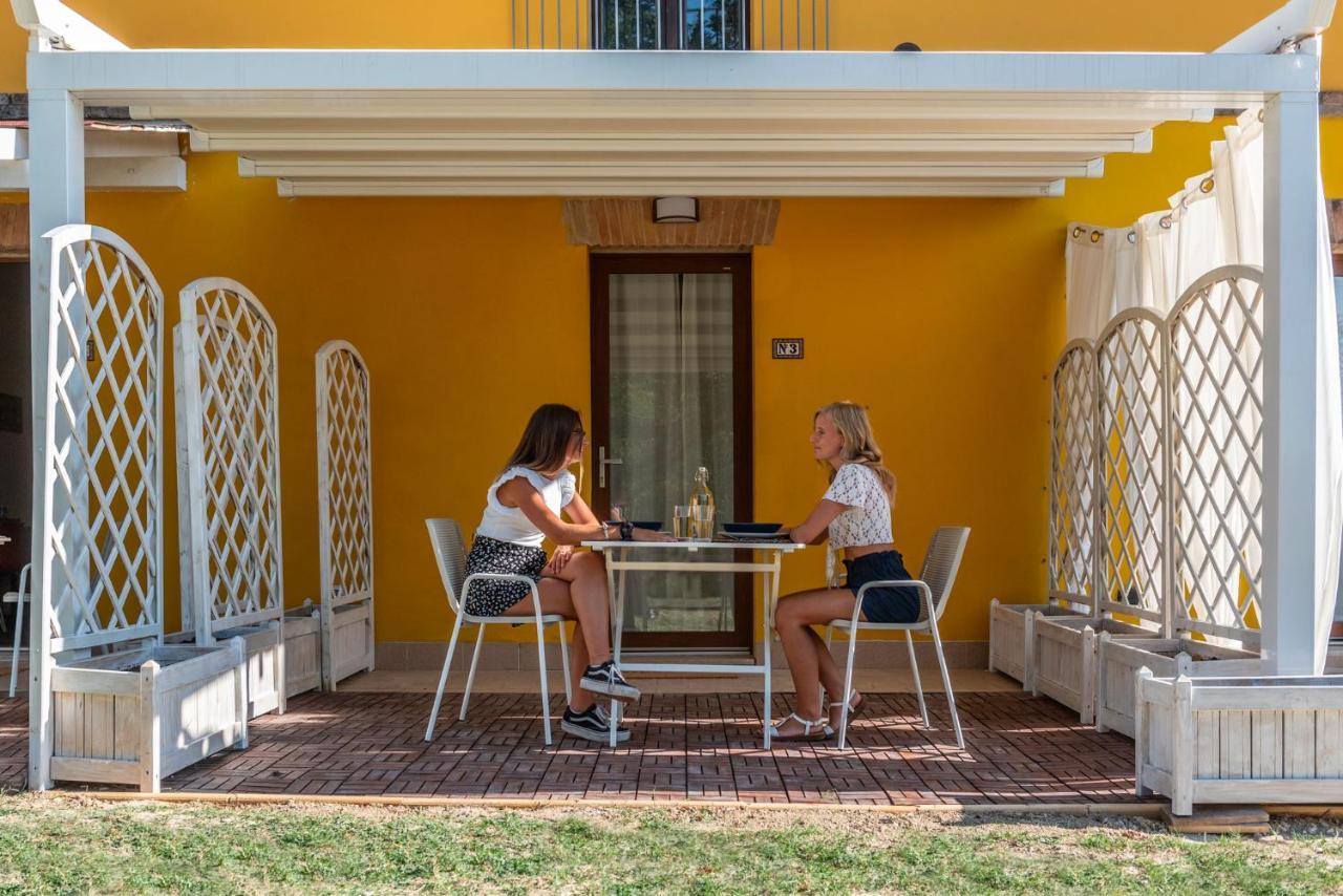 Le Due Torri Hotel Ancona Bagian luar foto
